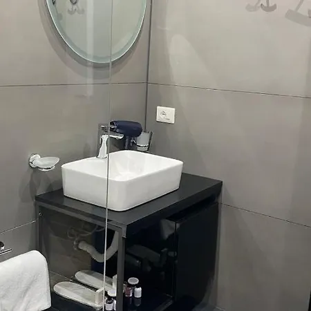 Bujtina Xhabakja * Belsh