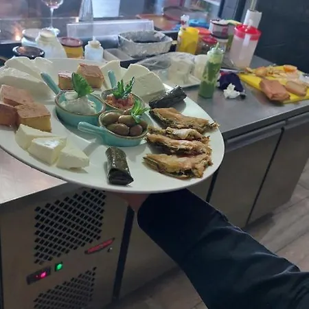 Hotel Bujtina Xhabakja